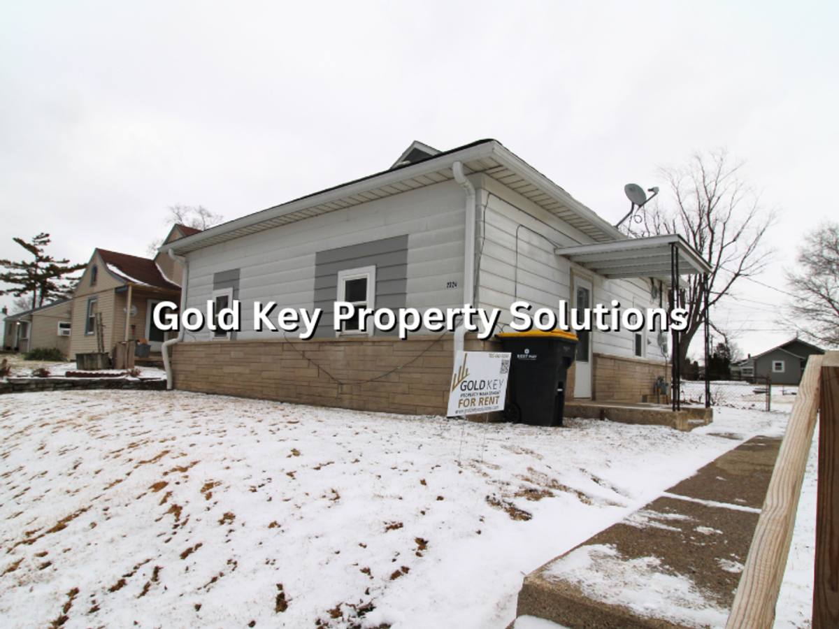 House for rent at 2324 Chase St, Anderson, IN 46016