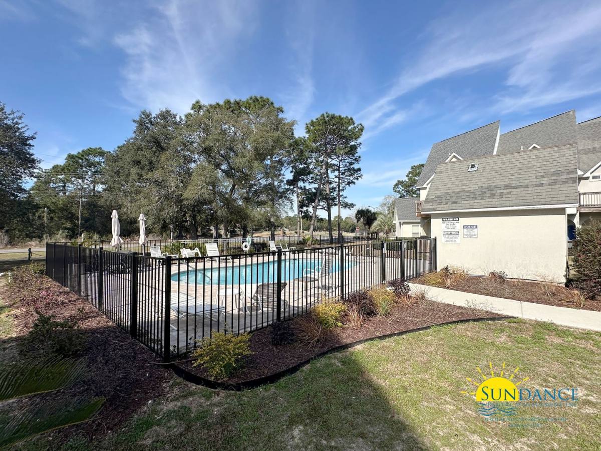 Townhouse for rent at 7223 Crown Court, Navarre, FL 32566