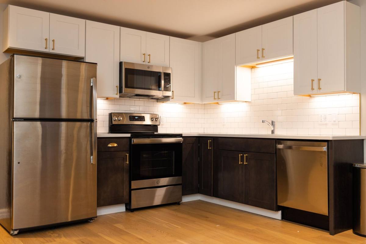 Apartment for rent at 32 N Park Row, Erie, PA 16501