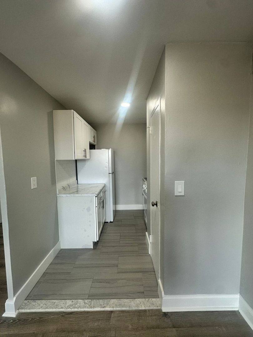 Apartment for rent at 248 Reynolds Terrace, Orange, NJ 07050