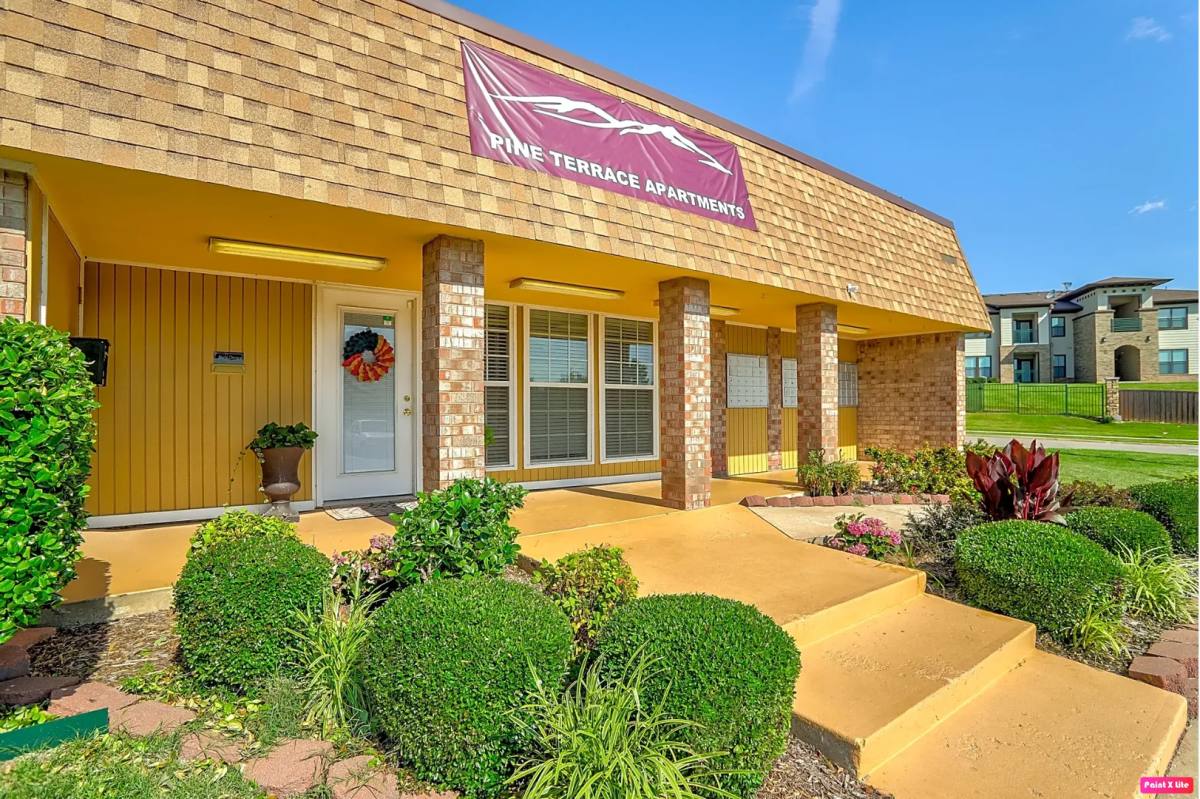 Apartment for rent at 315 SE Warwick Way, Lawton, OK 73501