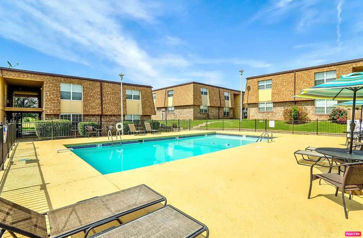 Apartment for rent at 315 SE Warwick Way, Lawton, OK 73501