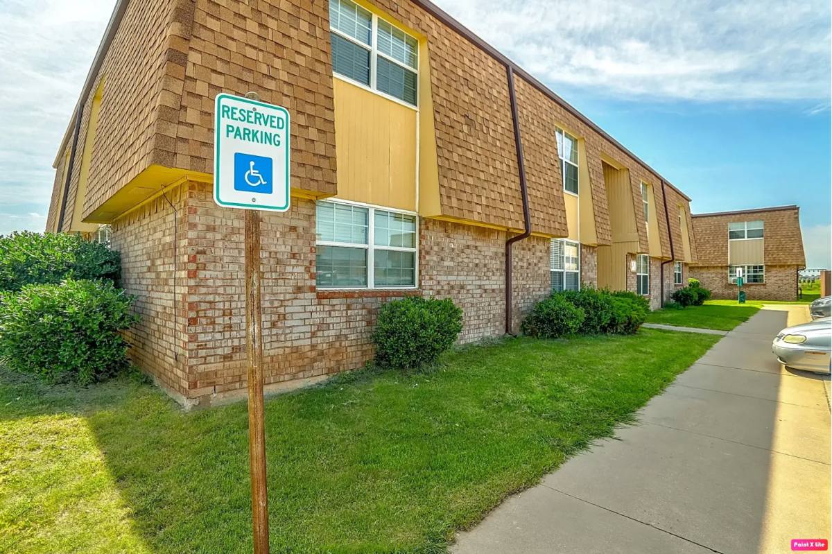 Apartment for rent at 315 SE Warwick Way, Lawton, OK 73501