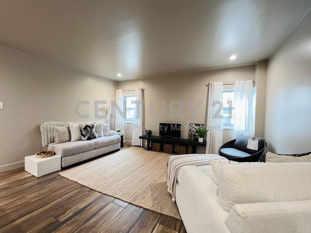 Condo for rent at 6211 W NW Highway G224, Dallas, TX 75225