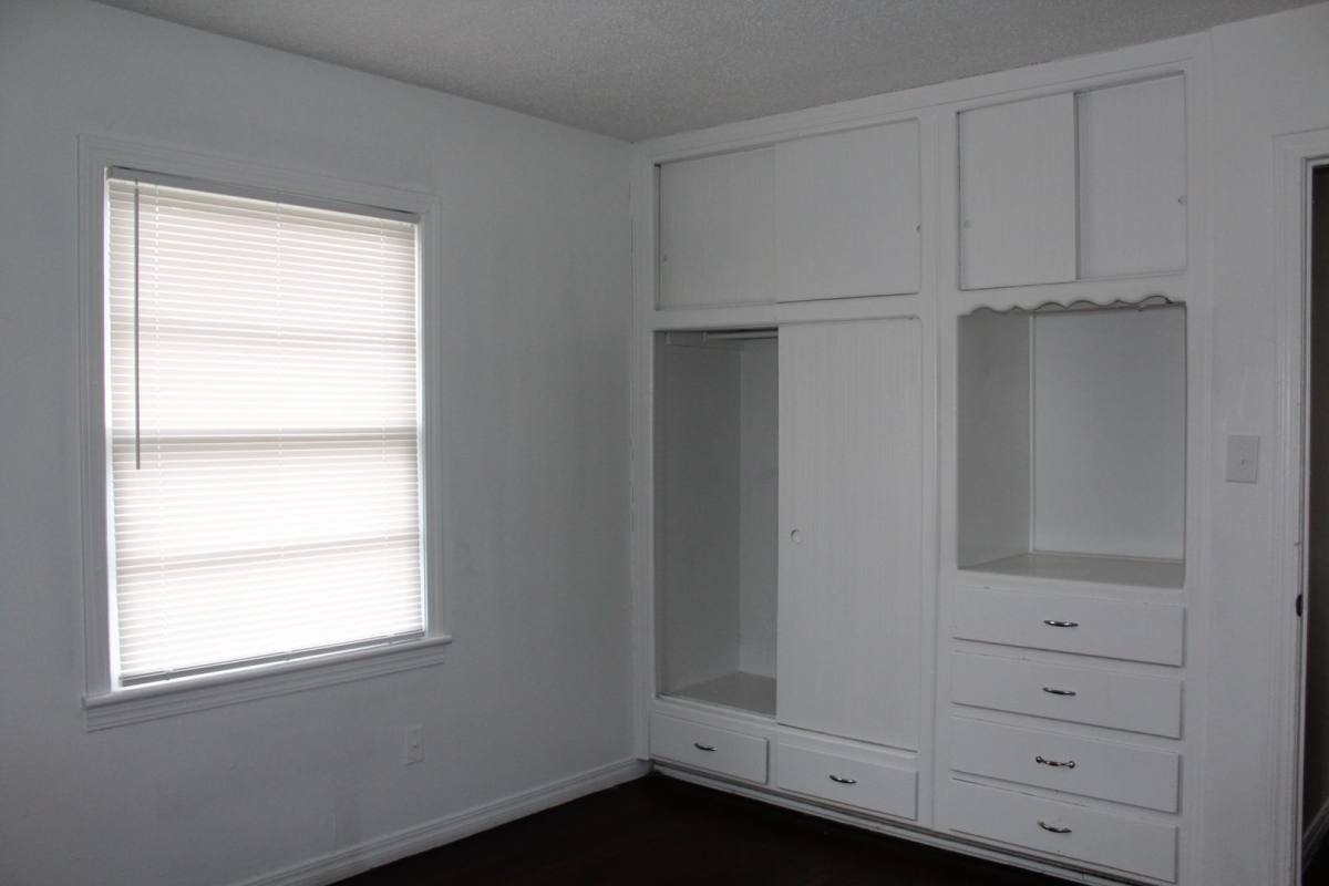 Apartment for rent at 3800 Woodside Dr, Oklahoma City, OK 73110