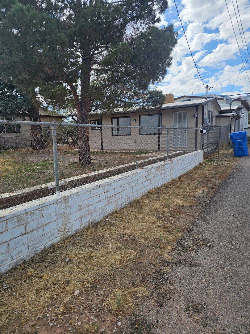 House for rent at 872 Highway92, Bisbee, AZ 85603