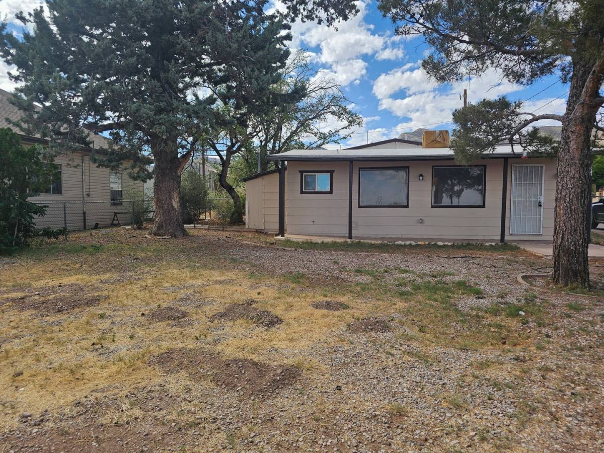 House for rent at 872 Highway92, Bisbee, AZ 85603