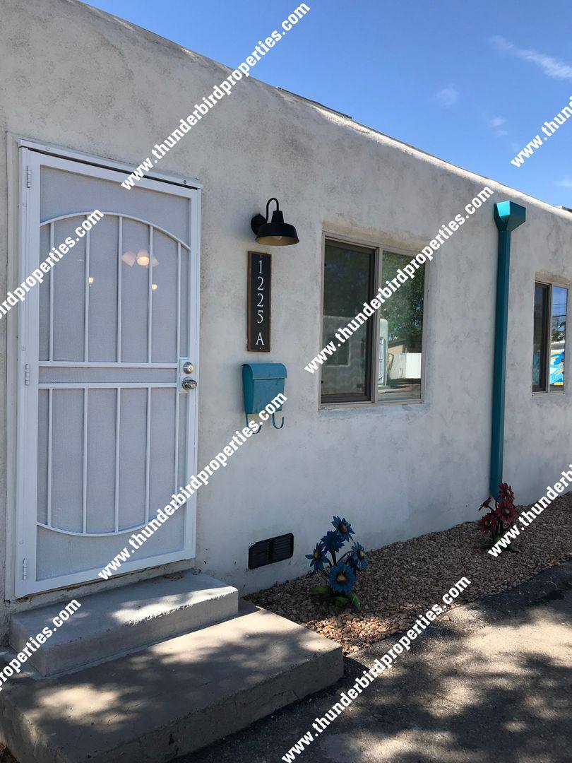 Apartment for rent at 1225 San Mateo, Albuquerque, NM 87108