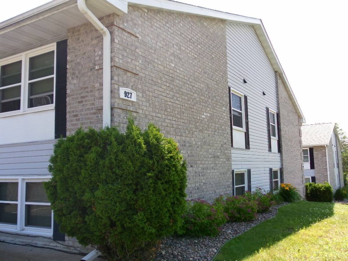 Apartment for rent at 1003 Briar Lane, Altoona, WI 54720