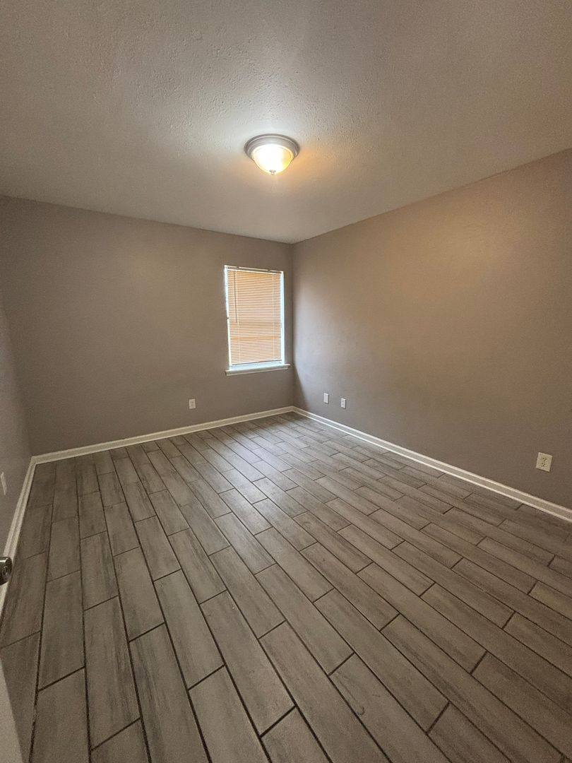 Apartment for rent at 4122 Cherokee, Shreveport, LA 71109