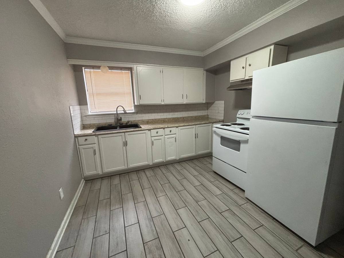 Apartment for rent at 4122 Cherokee, Shreveport, LA 71109