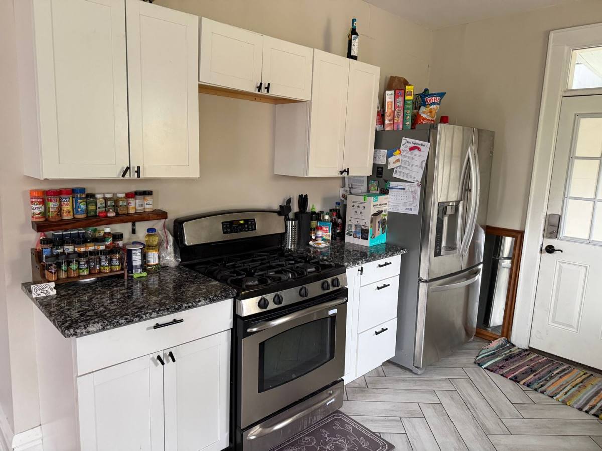 Apartment for rent at 1995-1997 N 4th St, Columbus, OH 43201