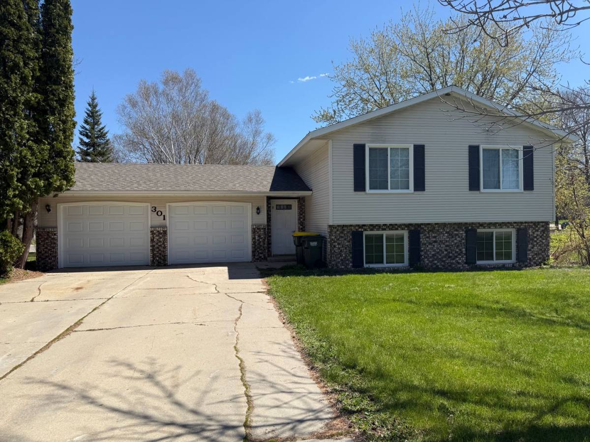Apartment for rent at 301 23rd St SE, Willmar, MN 56201