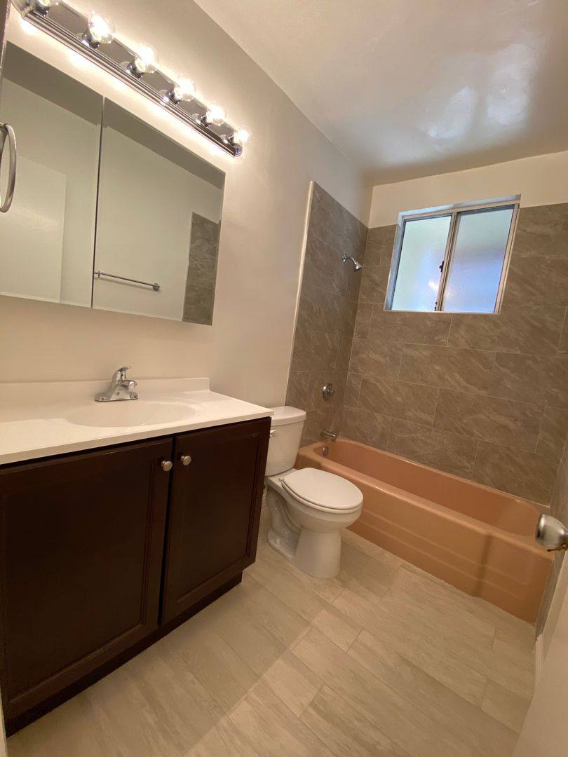 Apartment for rent at 221 N Belmont Ave, Glendale, CA 91206