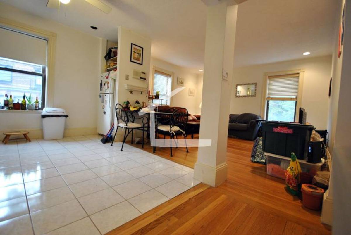 Apartment for rent at 14 Dean Rd #2, Brookline, MA 02445