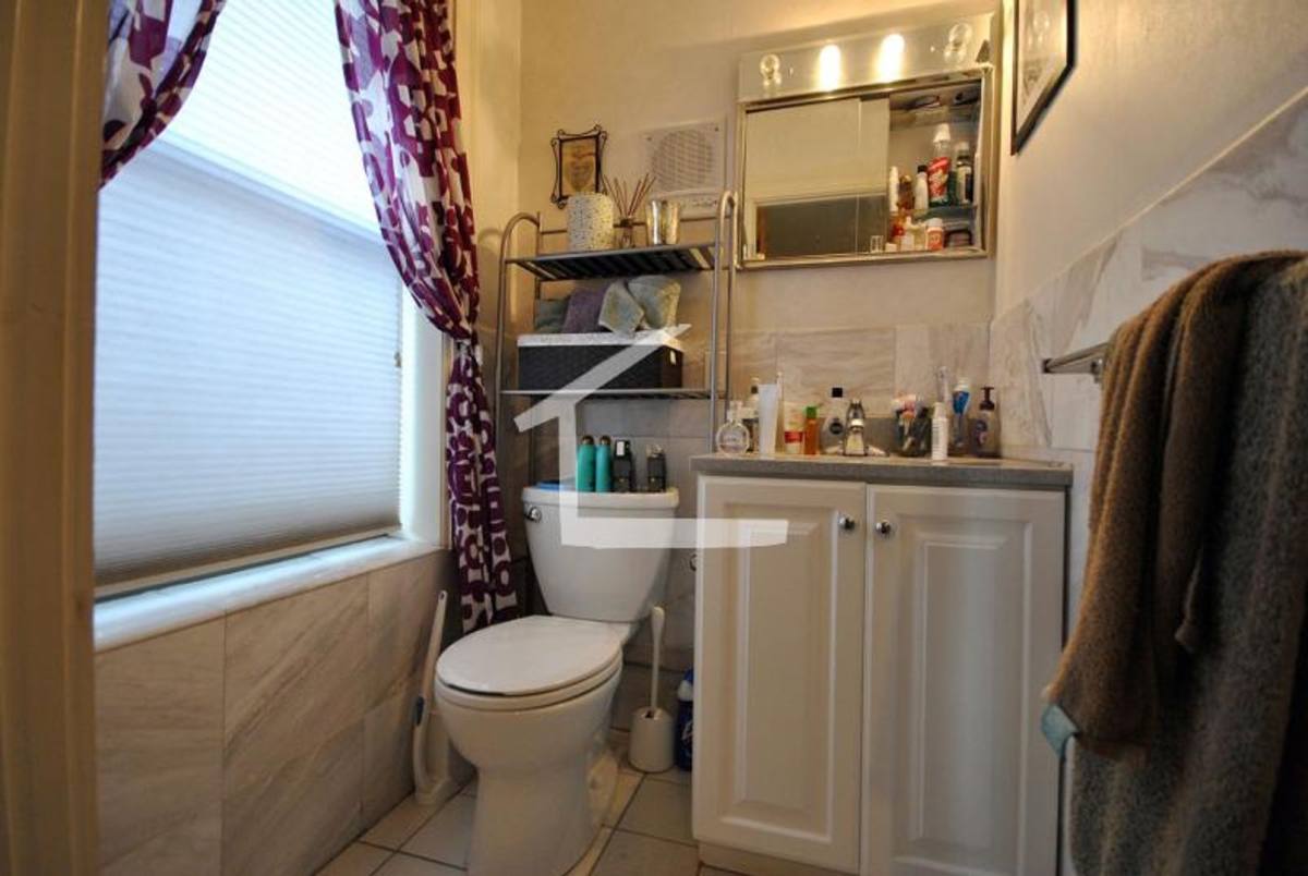 Apartment for rent at 14 Dean Rd #2, Brookline, MA 02445