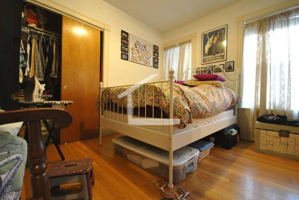 Apartment for rent at 14 Dean Rd #2, Brookline, MA 02445