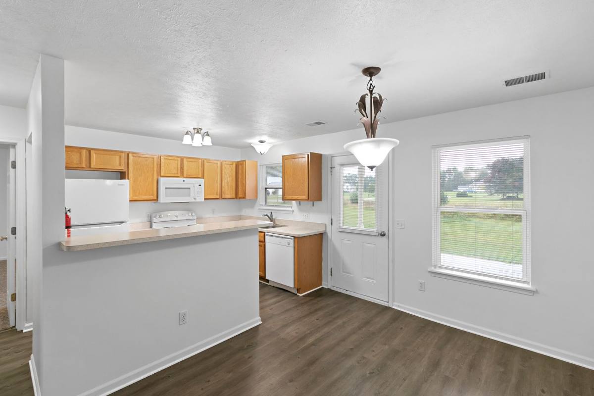 Townhouse for rent at 711 Cattail Lane, Pinckney, MI 48169