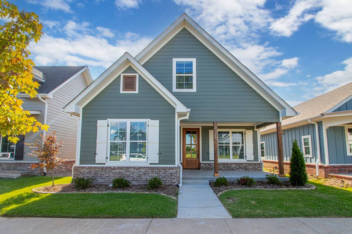 House for rent at 404 Gardens Lane, North Little Rock, AR 72114