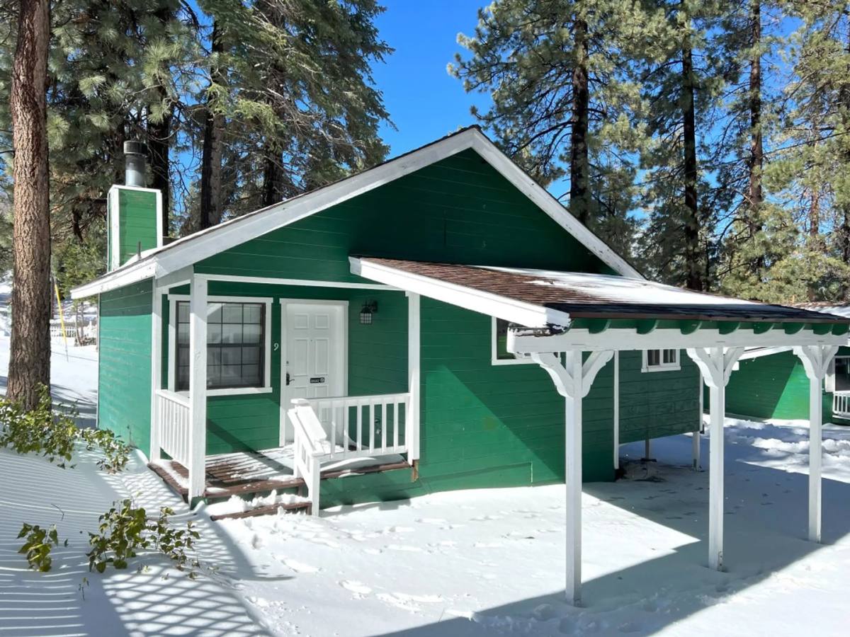 Apartment for rent at 40393 Big Bear Blvd, Big Bear Lake, CA 92315