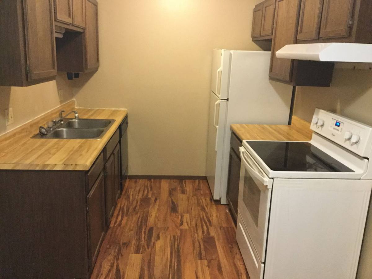 Apartment for rent at 1132 Tiffany Place, Waterloo, IA 50701