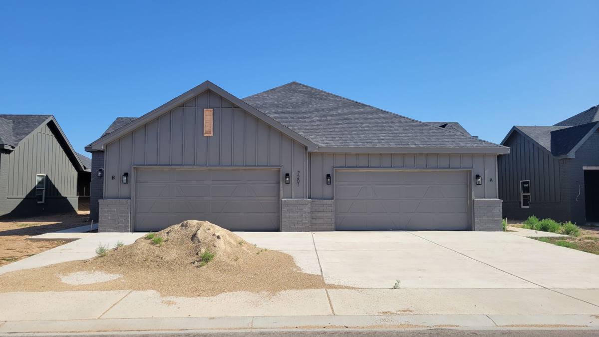 Townhouse for rent at 7201 22nd Place, Lubbock, TX 79407