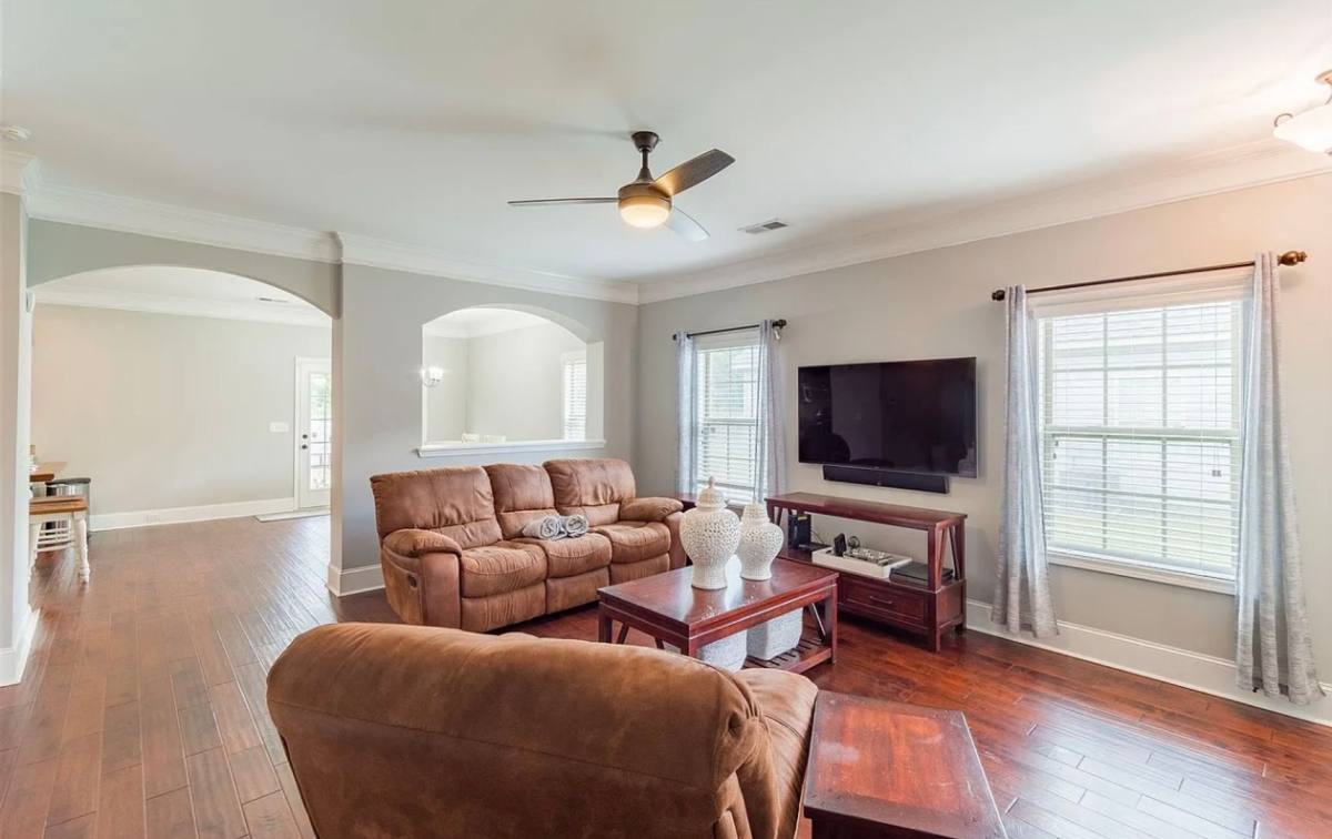 House for rent at 322 Tufton Court, Cayce, SC 29033