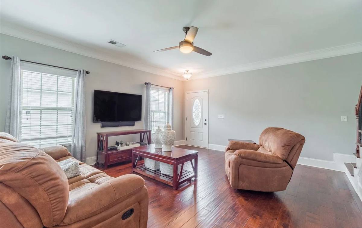 House for rent at 322 Tufton Court, Cayce, SC 29033