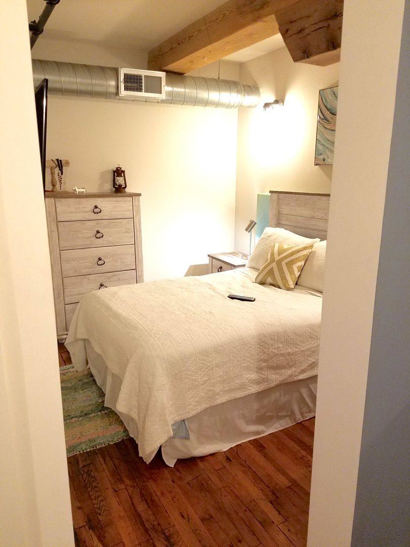 Apartment for rent at 357 Salem Ave SW, Roanoke, VA 24016