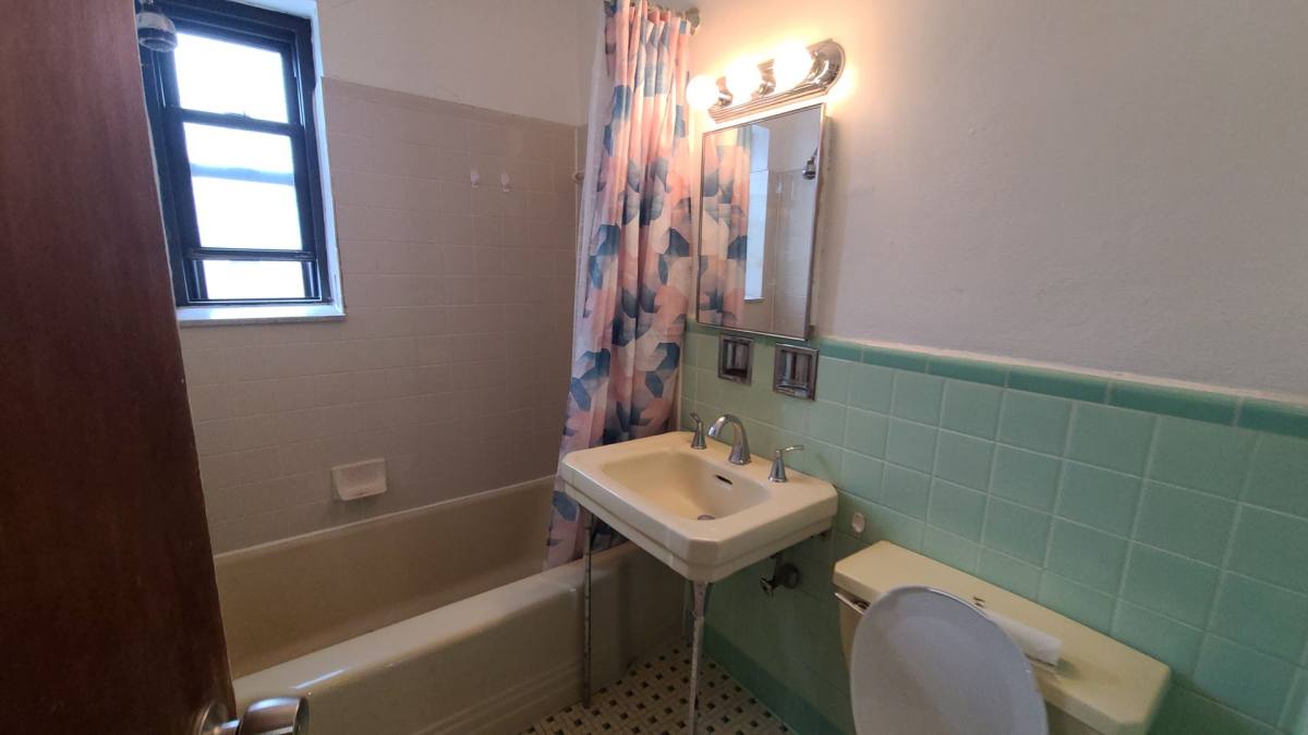 Apartment for rent at 221 Buchanan Place, Pittsburgh, PA 15228