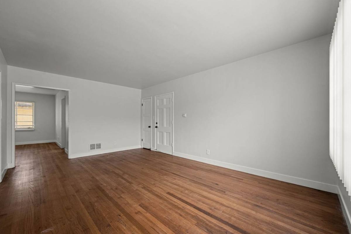 Apartment for rent at 4320 Santa Rosalia Dr, Los Angeles, CA 90008