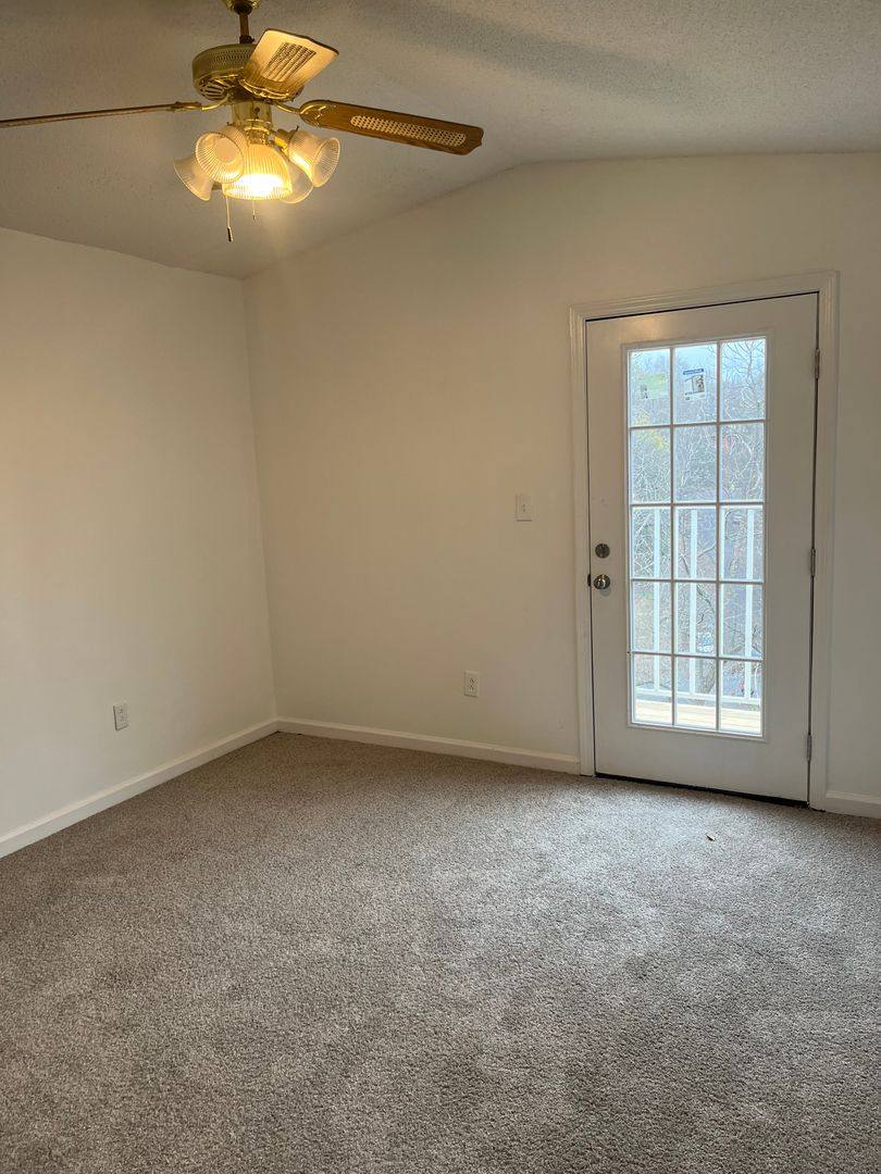 Apartment for rent at 2721 Hanover Circle, Birmingham, AL 35205