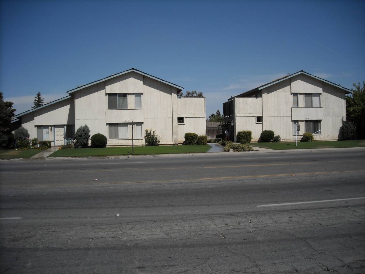 Apartment for rent at 2516 Ashe Rd, Bakersfield, CA 93309