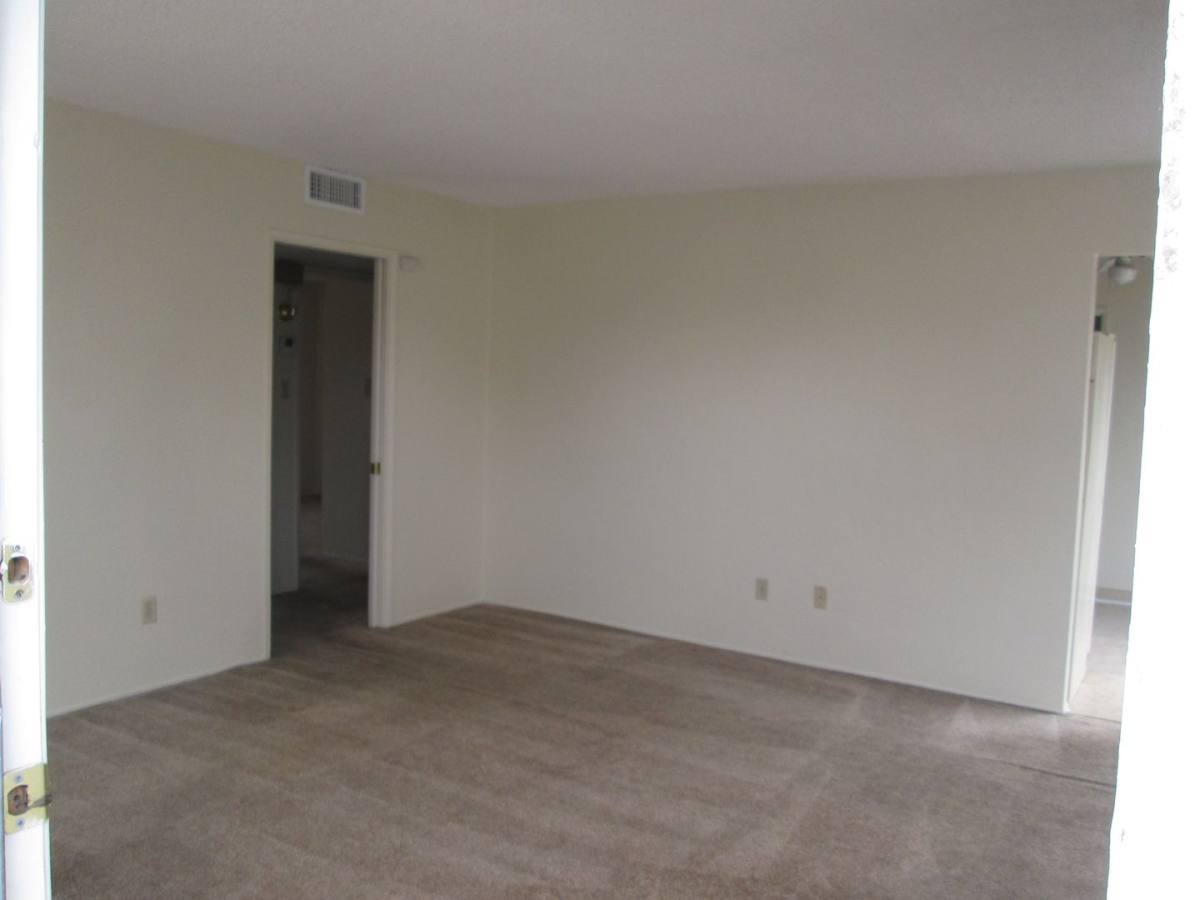 Apartment for rent at 2516 Ashe Rd, Bakersfield, CA 93309