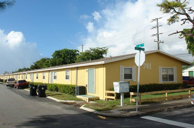 Apartment for rent at 701 S G St, Lake Worth Beach, FL 33460
