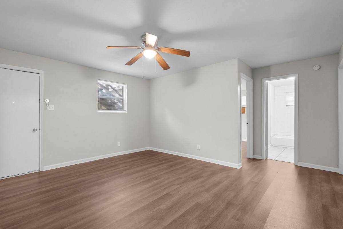 Apartment for rent at 2328 Boss St, La Marque, TX 77568