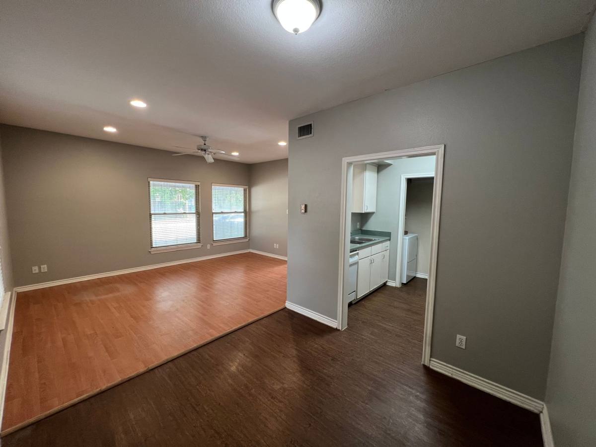 Apartment for rent at 631 Texas St, Denton, TX 76201
