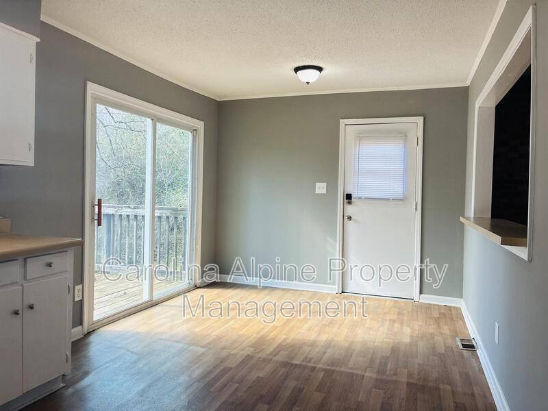 House for rent at 3729 Somerset Dr, Gastonia, NC 28052