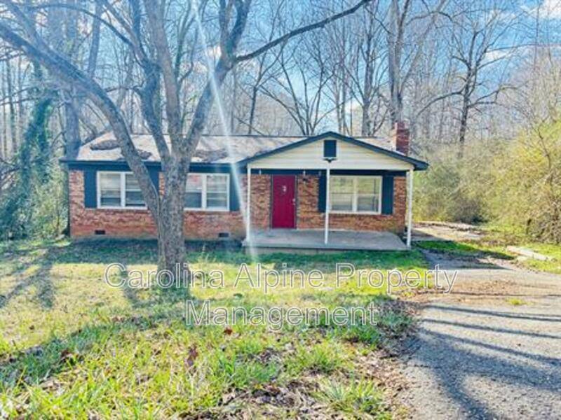 House for rent at 3729 Somerset Dr, Gastonia, NC 28052