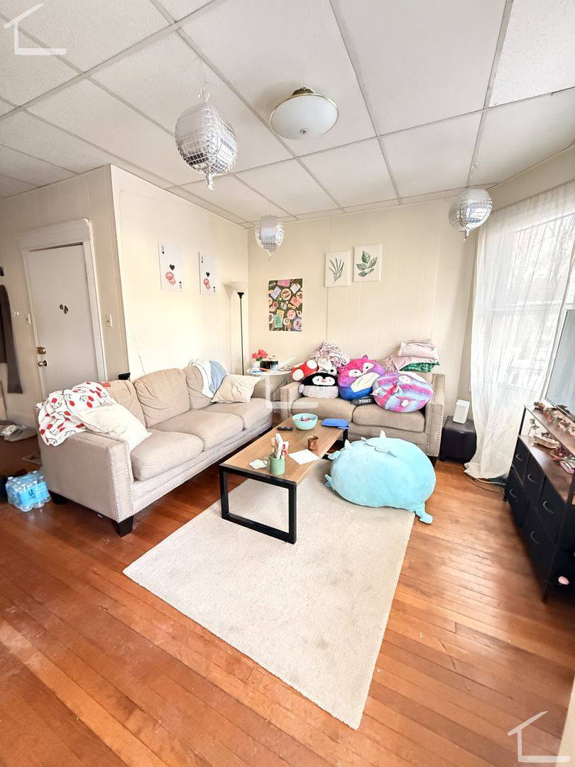 Apartment for rent at 144 Kilsyth Rd #3C, Brighton, MA 02135