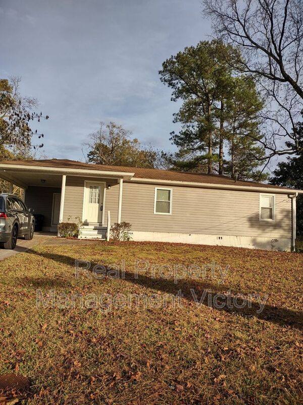 House for rent at 1305 5th Place NW, Birmingham, AL 35215