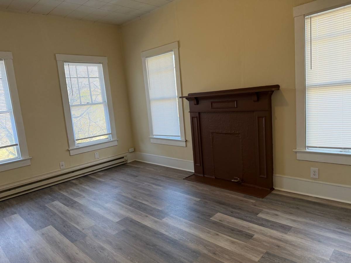 House for rent at 557 1 2 Merrick St, Shreveport, LA 71104