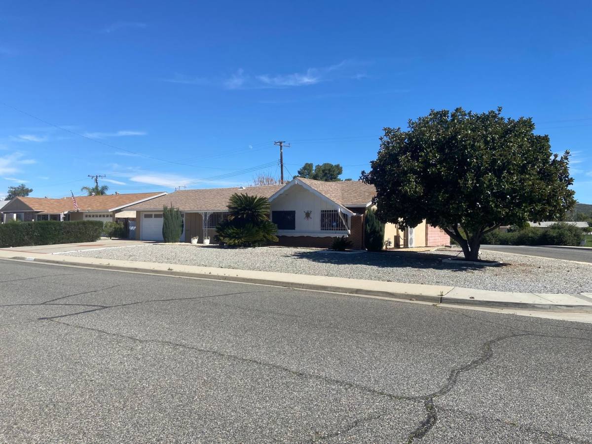 House for rent at 28600 W Worcester Rd, Menifee, CA 92586