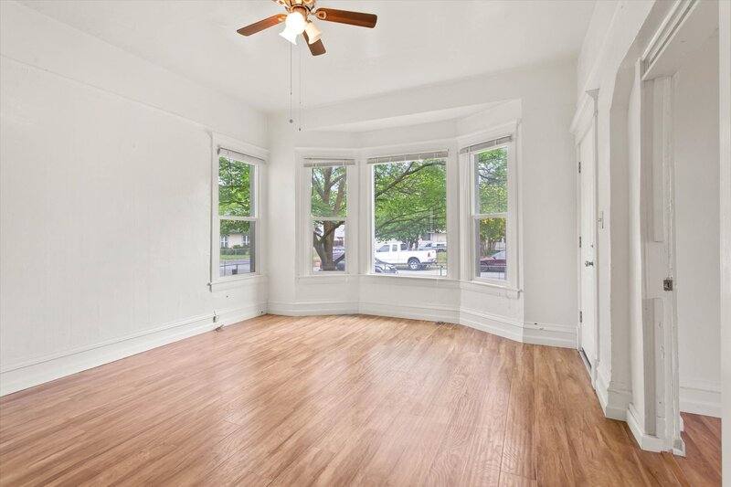 Apartment for rent at 902 W Mansfield Ave #3, Spokane, WA 99205