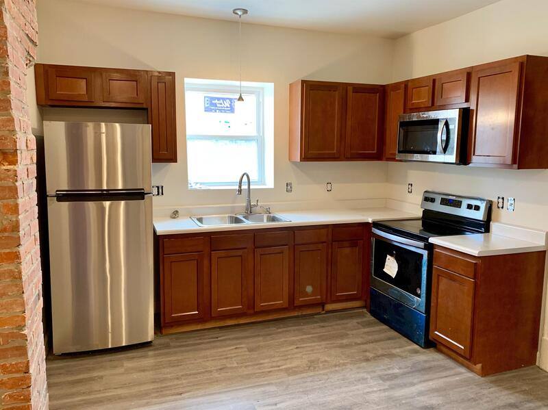 Apartment for rent at 1420 A Union Blvd #2F, Saint Louis, MO 63113