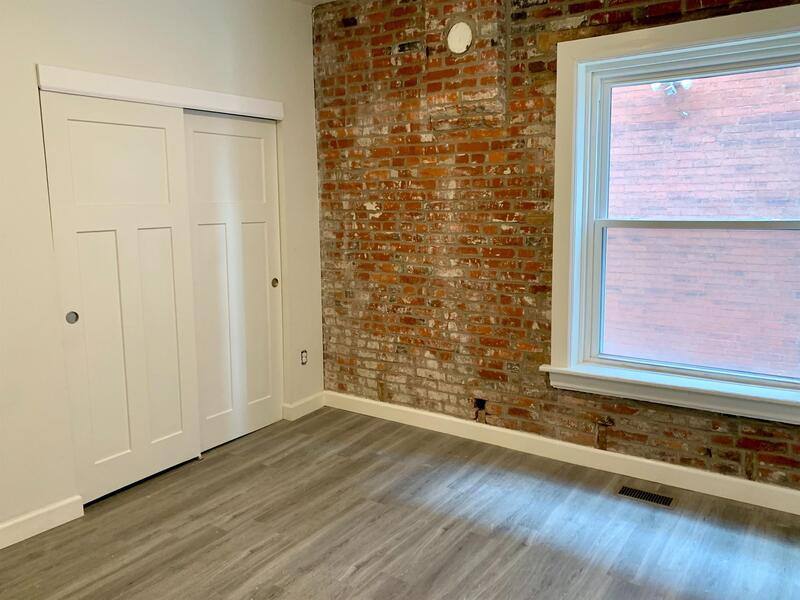 Apartment for rent at 1420 A Union Blvd #2F, Saint Louis, MO 63113