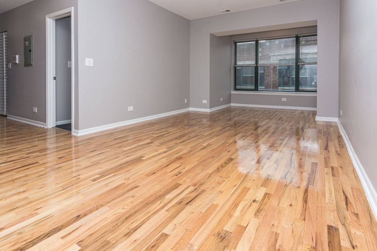 Apartment for rent at 6125 S Indiana Ave, Chicago, IL 60637