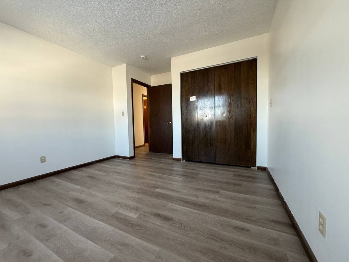 Apartment for rent at 445 California St, Hutchinson, MN 55350