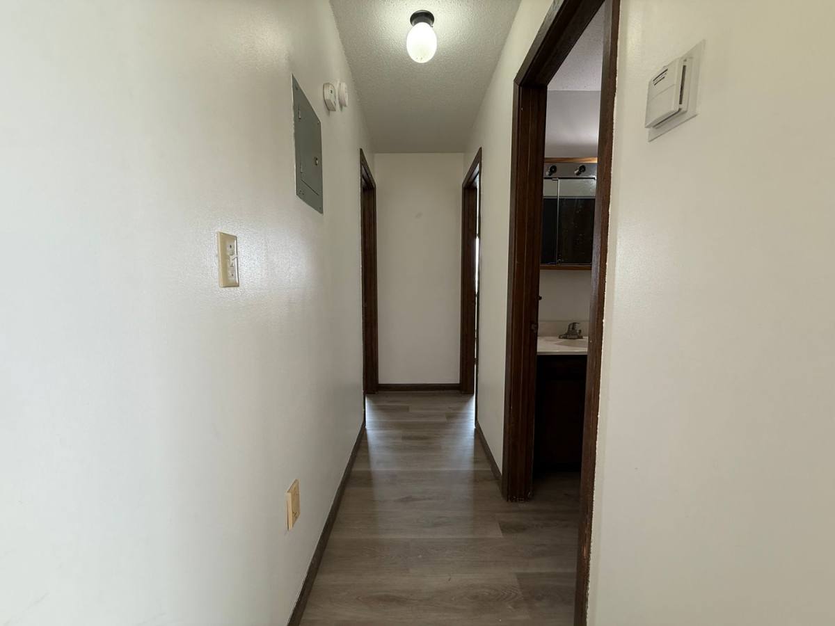 Apartment for rent at 445 California St, Hutchinson, MN 55350