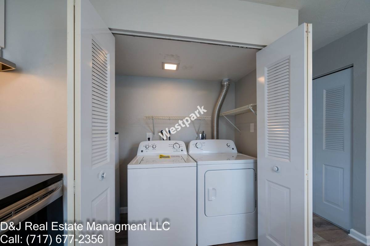 Apartment for rent at 65 N St, McSherrystown, PA 17344